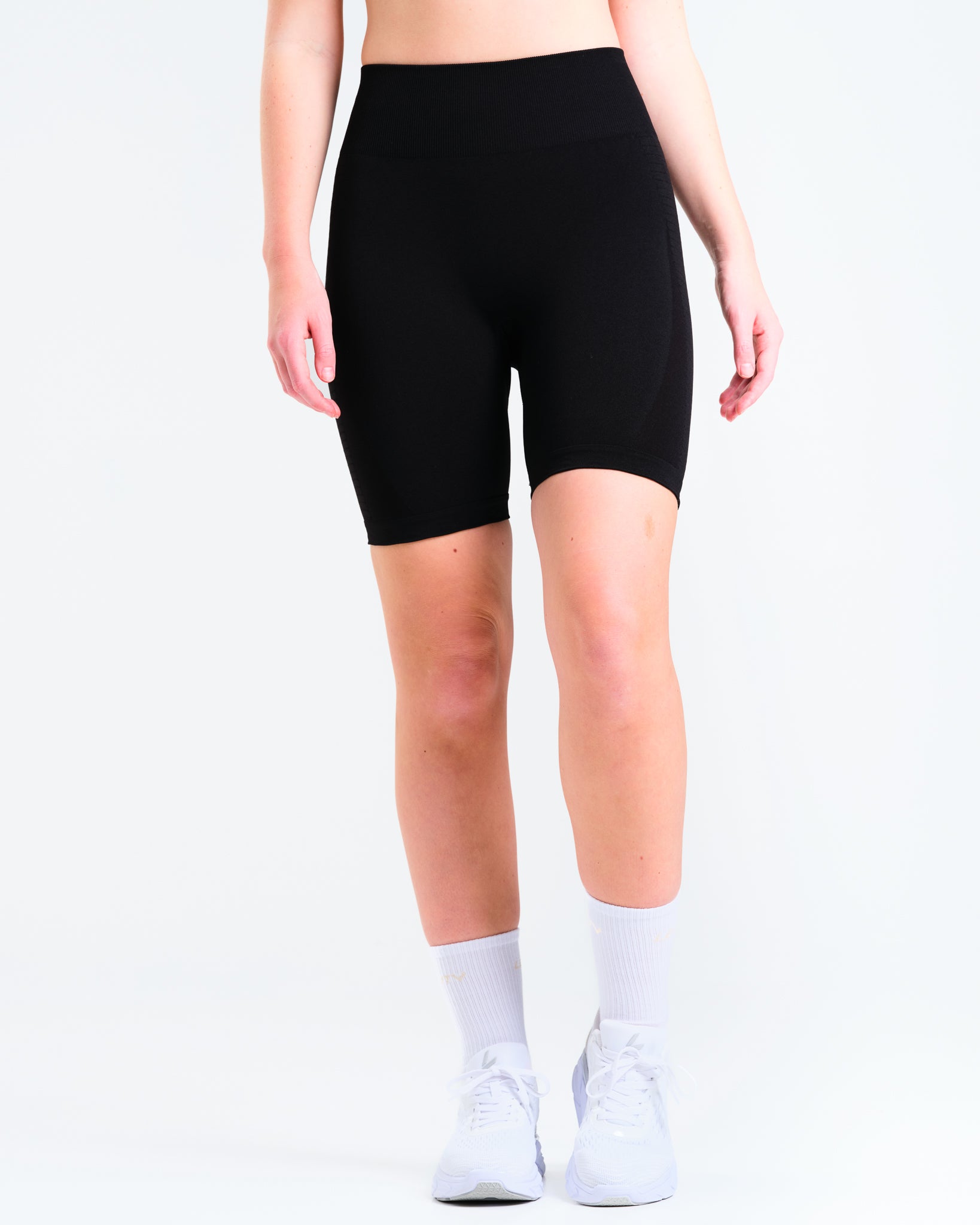 Levity Solar Seemless Shorts
